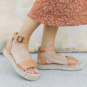 NWOT Soludos Cadiz Sandals Platform Espadrilles 7